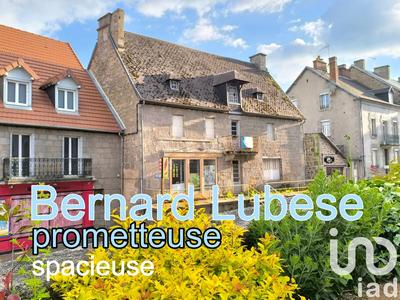 Maison - 240 m² - 6 pièces