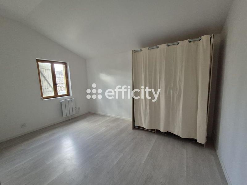 Maison - 121 m² - 6 pièces