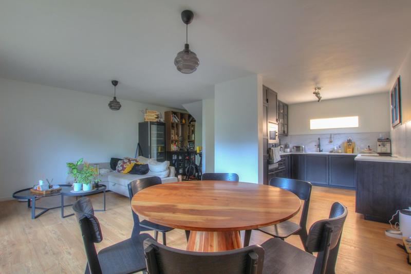 Maison - 101 m² - 5 pièces