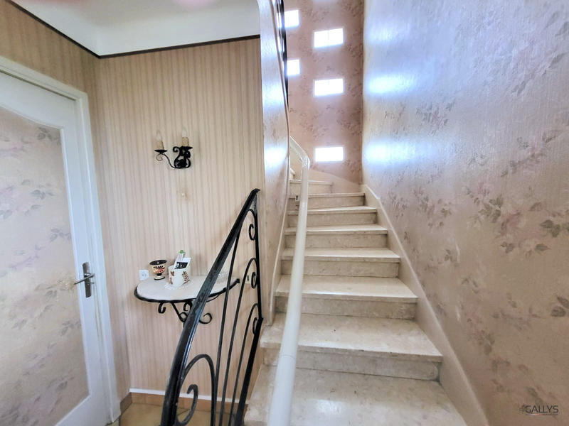 Maison ancienne - 114 m² - 4 pièces