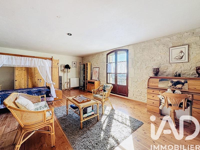 Maison - 500 m² - 10 pièces