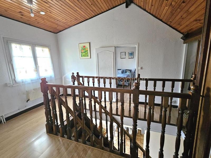 Pavillon - 130 m² - 5 pièces