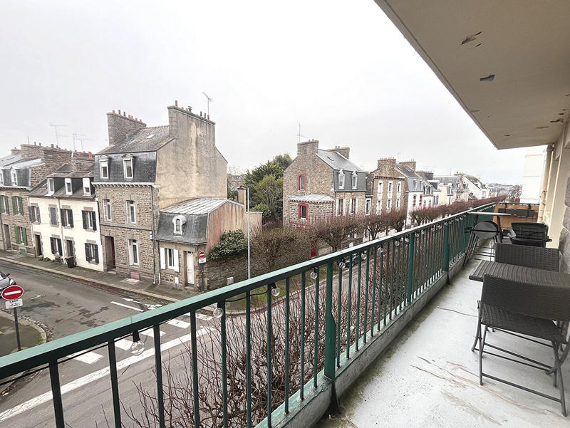 Appartement - 107 m² - 5 pièces