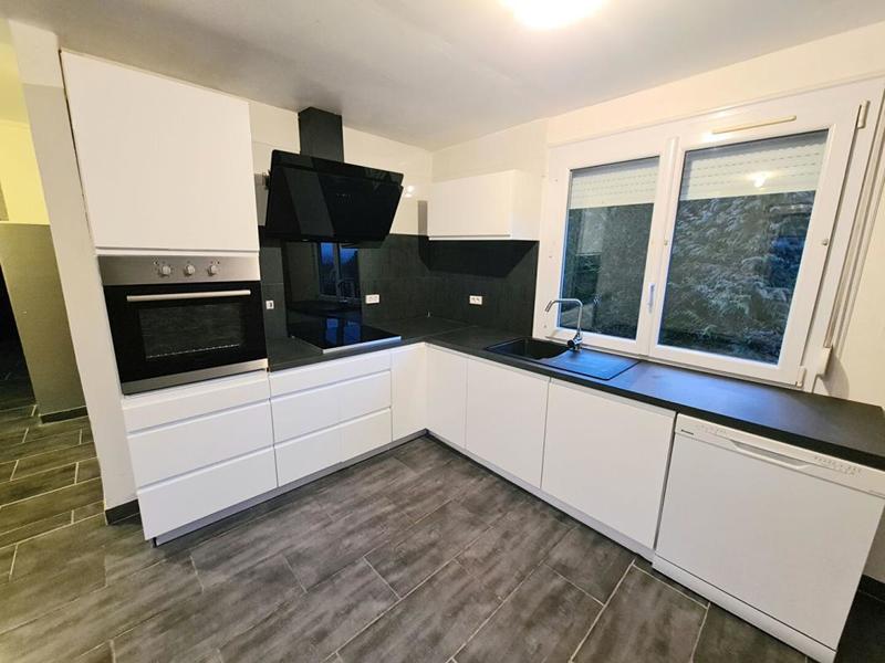 Maison - 85 m² - 4 pièces