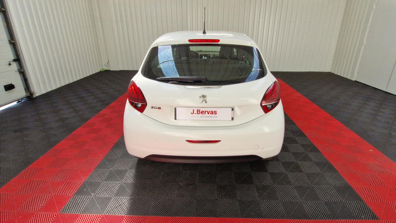 Peugeot 208 affaire Puretech 82 s&amp;amp;S Premium Pack