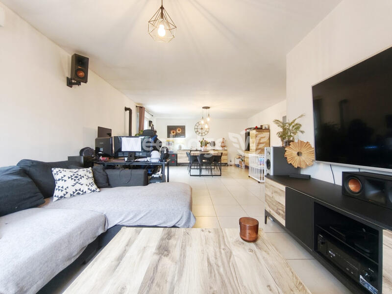 Maison - 120 m² - 6 pièces