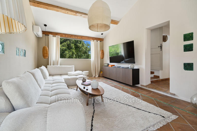 Villa - 200 m² - 8 pièces