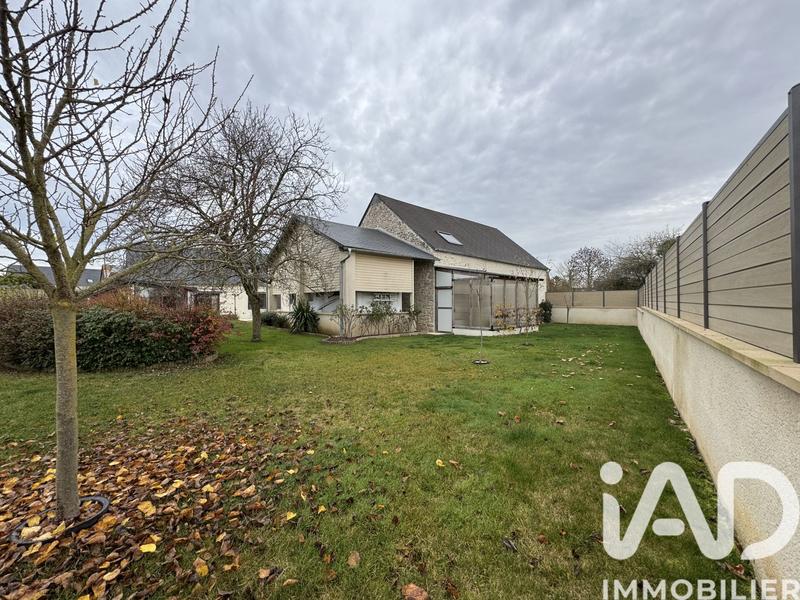 Maison - 156 m² - 9 pièces