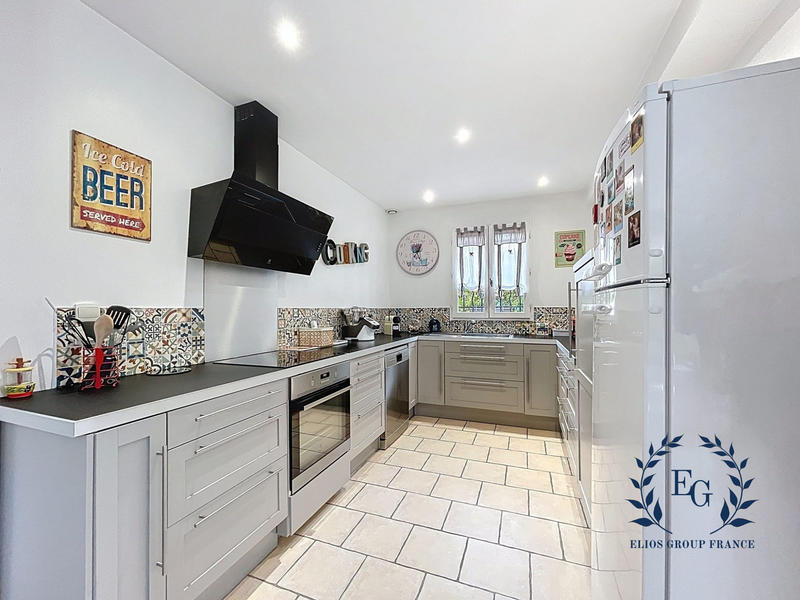 Maison - 87 m² - 4 pièces