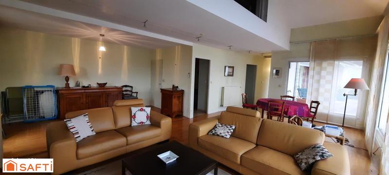 Appartement - 155 m² - 5 pièces