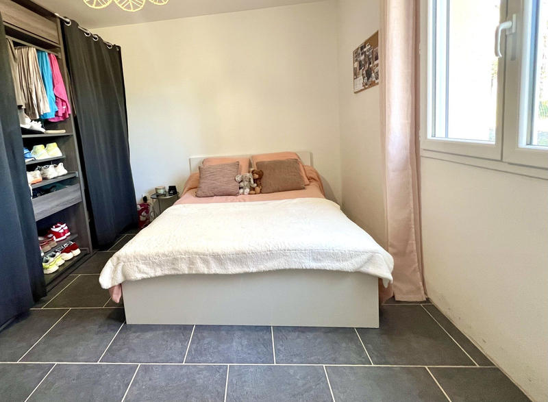 Maison - 226 m² - 8 pièces