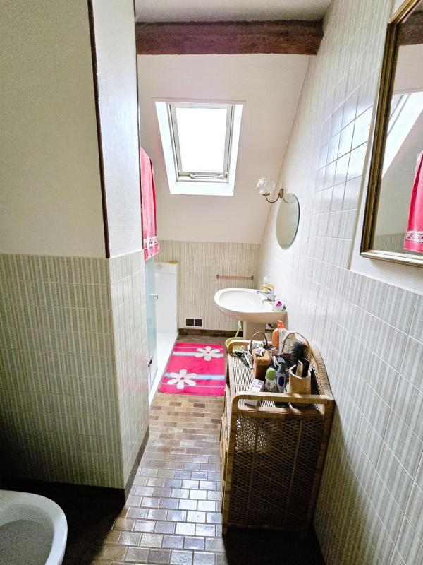 Maison - 236 m² - 7 pièces