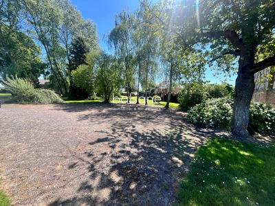 Maison - 257 m² - 8 pièces