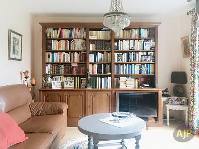 Maison - 137 m² - 6 pièces