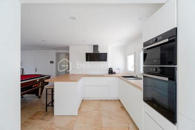 Appartement - 83 m² - 3 pièces