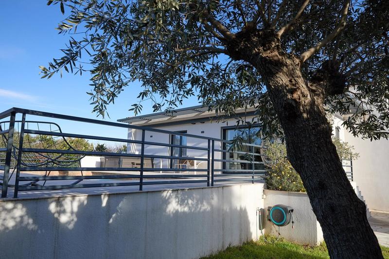 Maison - 92 m² - 3 pièces