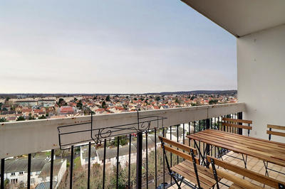 Appartement - 103 m² - 5 pièces