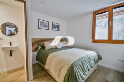 Appartement - 81 m² - 4 pièces