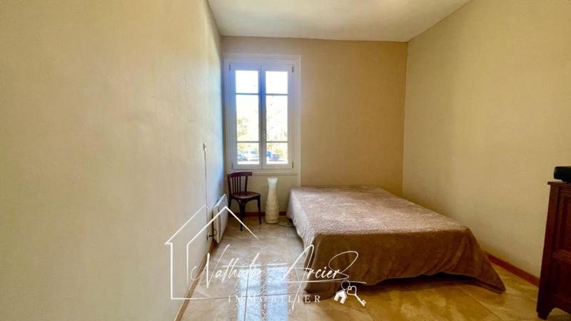 Maison - 254 m² - 8 pièces