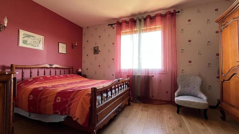 Pavillon - 152 m² - 6 pièces