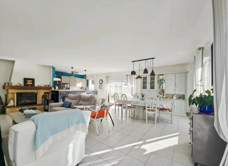 Maison - 130 m² - 5 pièces