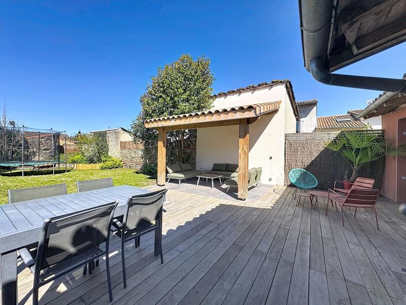 Maison traditionnelle - 135 m² - 5 pièces