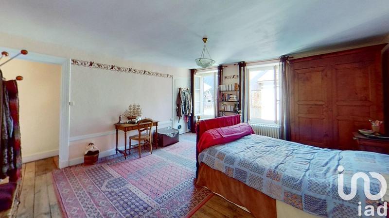 Maison de ville - 213 m² - 5 pièces