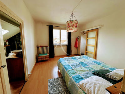 Maison - 87 m² - 5 pièces