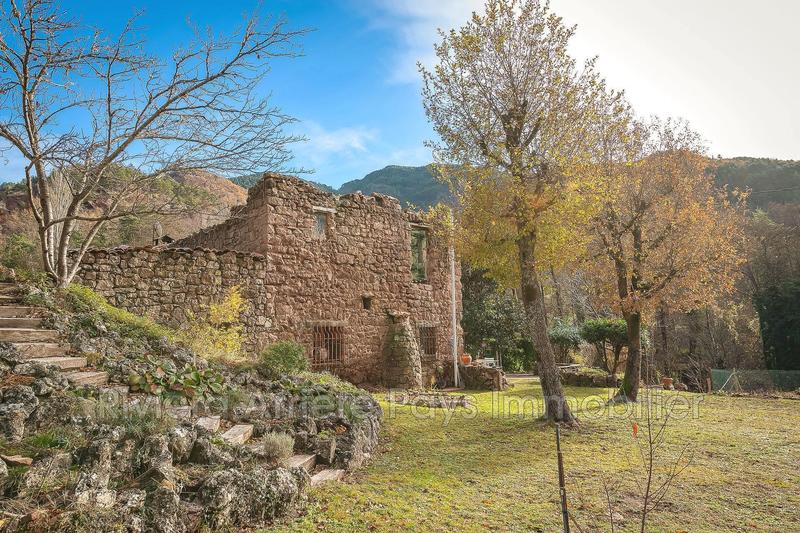 Maison - 162 m² - 4 pièces