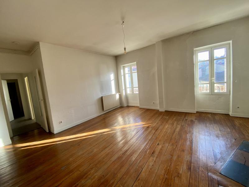 Appartement - 72 m² - 3 pièces