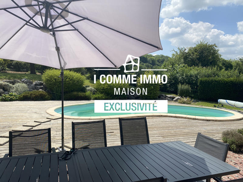 Maison - 275 m² - 15 pièces