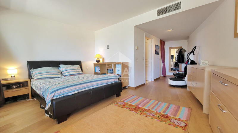 Appartement - 124 m² - 4 pièces