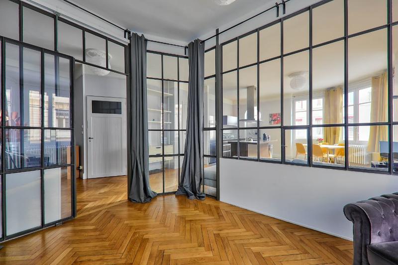 Appartement - 83 m² - 2 pièces