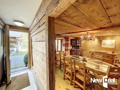 Maison en pierre - 168 m² - 8 pièces