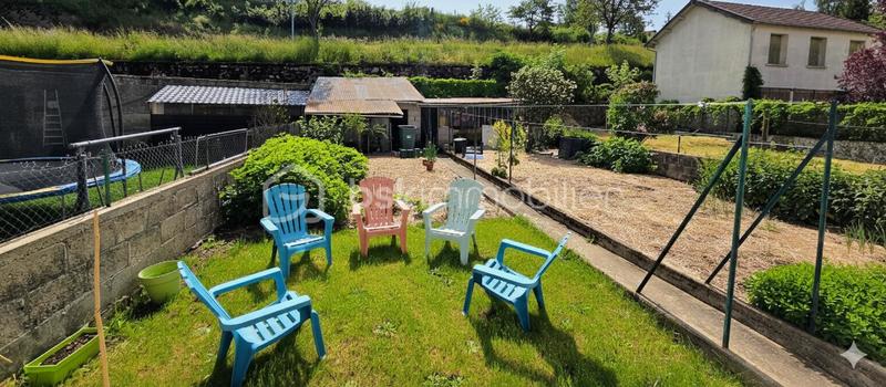 Maison de ville - 190 m² - 9 pièces