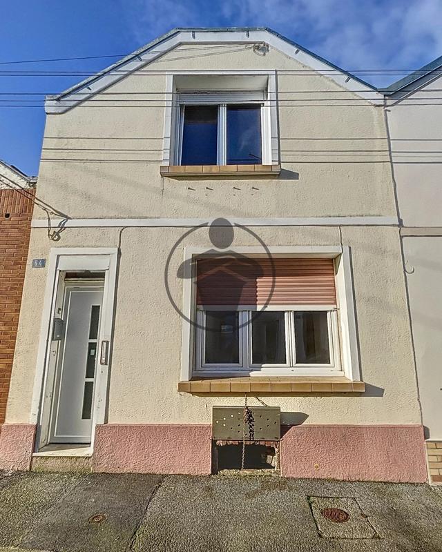 Maison - 83 m² - 4 pièces