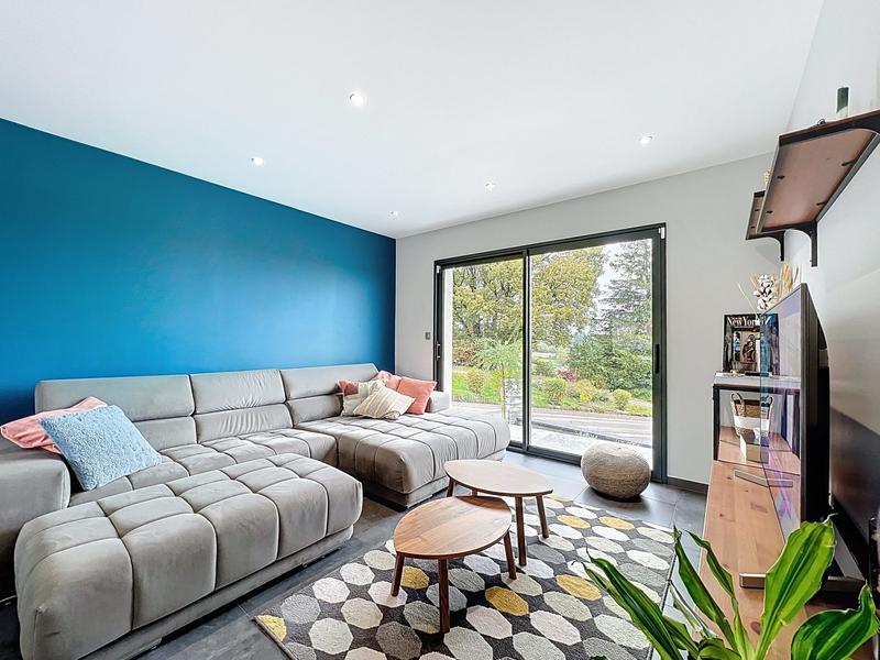 Maison contemporaine - 136 m² - 7 pièces