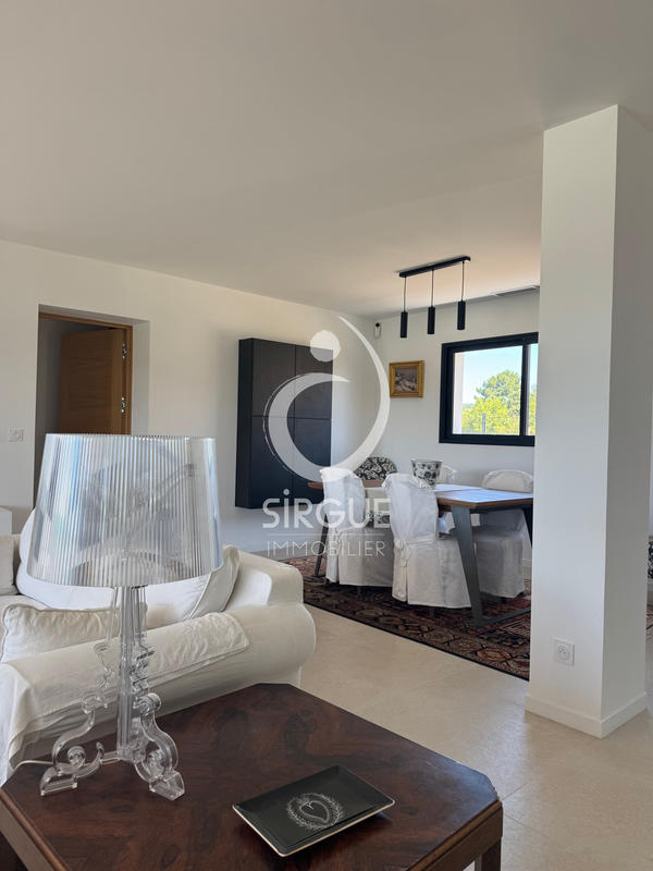 Villa - 167 m² - 5 pièces