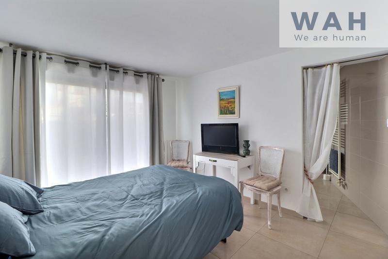 Maison - 194 m² - 7 pièces