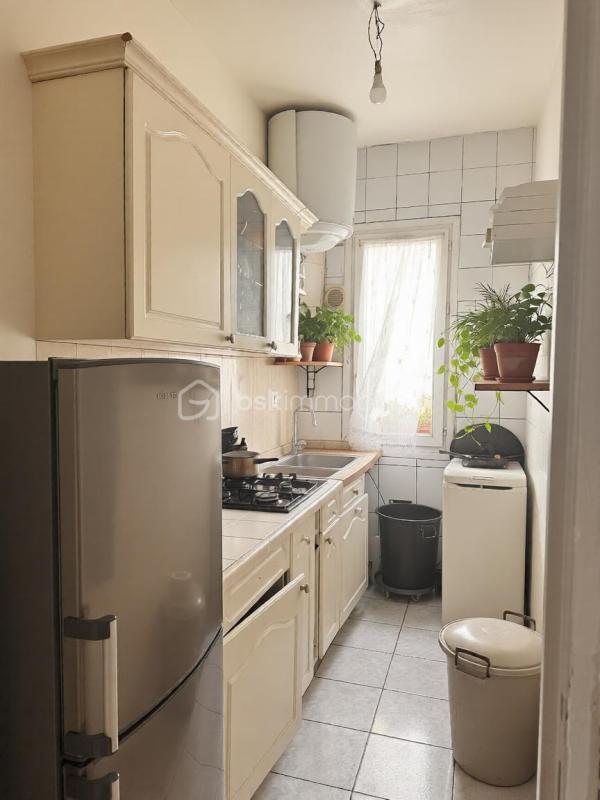 Immeuble - 230 m² - 120 pièces