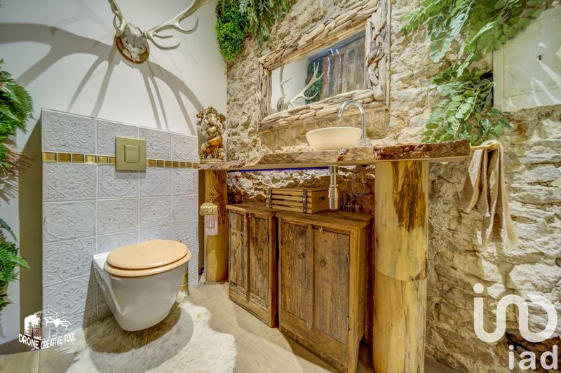 Maison - 206 m² - 6 pièces