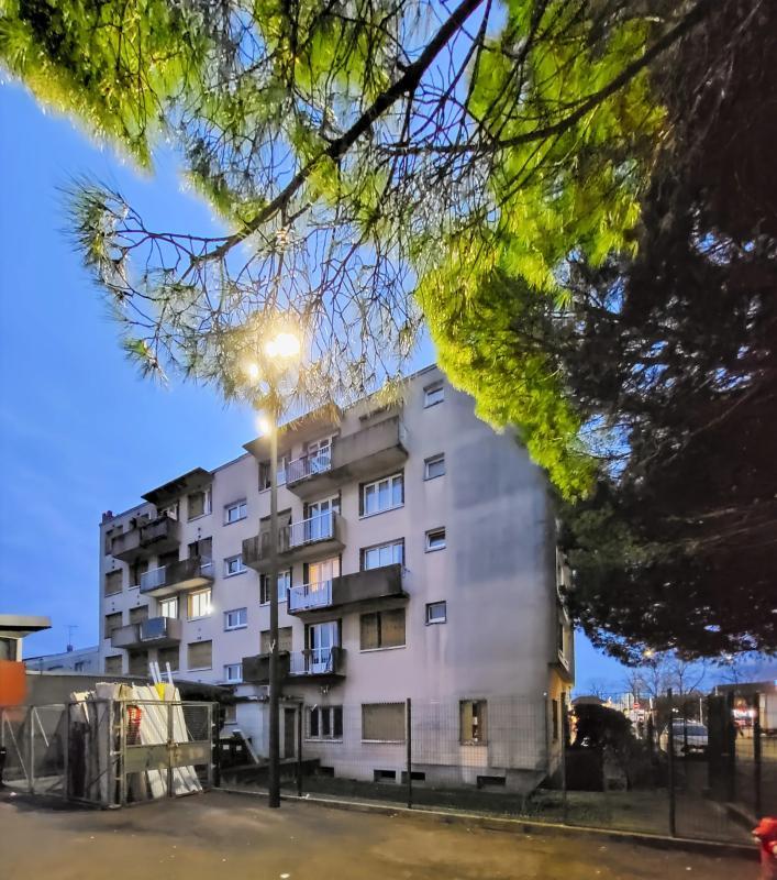 Appartement - 76 m² - 4 pièces