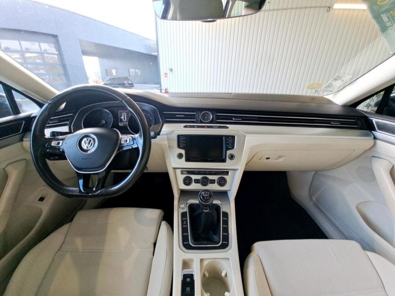 Volkswagen Passat Sw 1.6 Tdi 120 Bmt Confortline