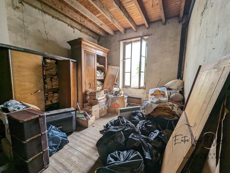 Maison - 200 m² - 8 pièces