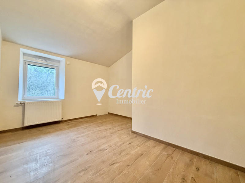 Maison - 94 m² - 4 pièces