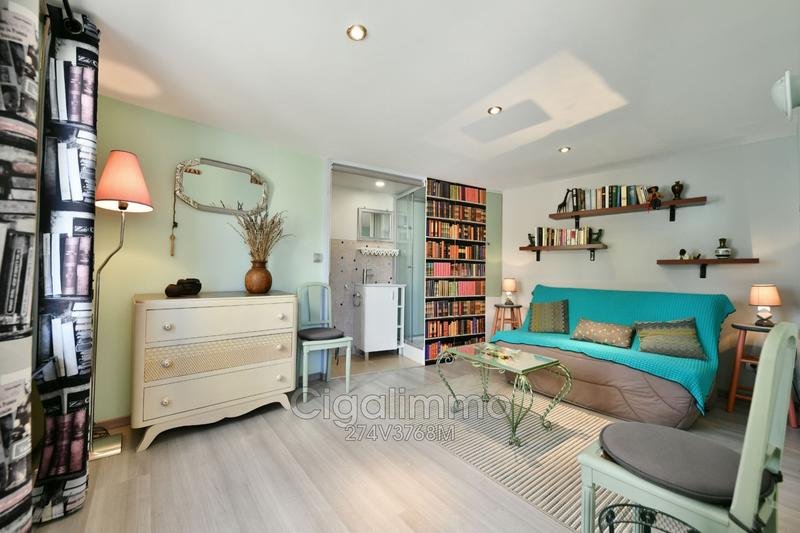 Maison - 184 m² - 7 pièces