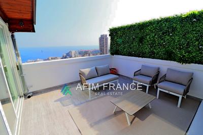 Appartement - 150 m² - 5 pièces