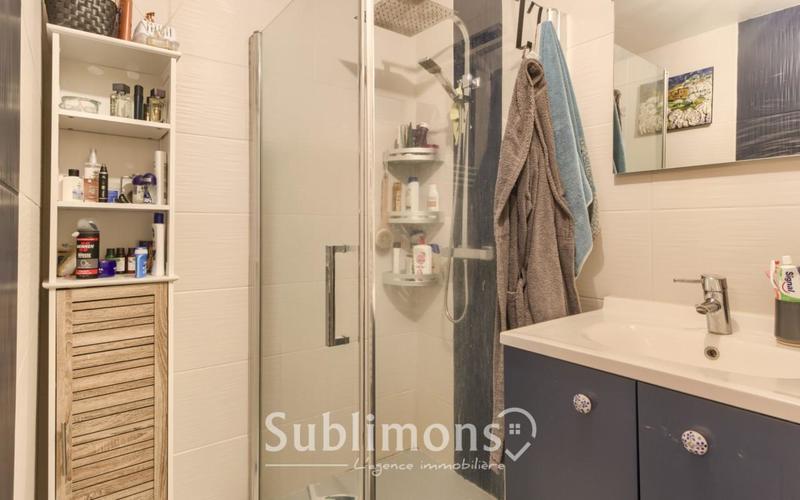 Maison traditionnelle - 68 m² - 4 pièces