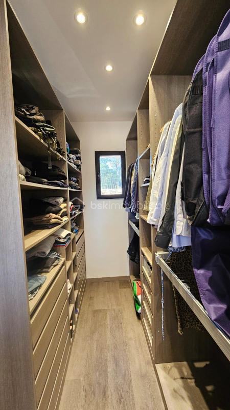 Maison - 170 m² - 4 pièces