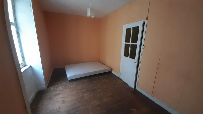 Maison - 60 m² - 6 pièces